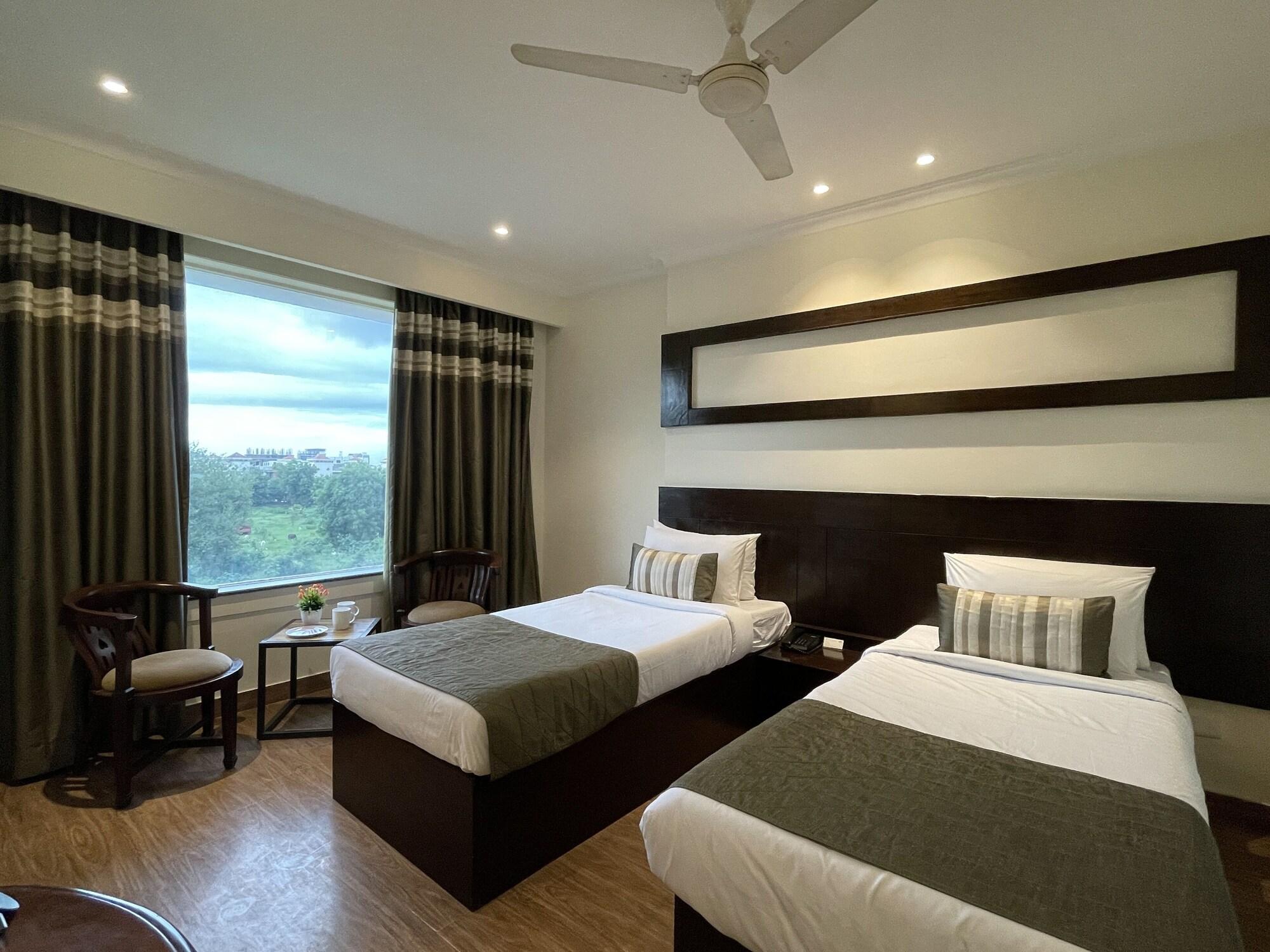 Royale Sarovar Portico Agra Agra  Eksteriør bilde