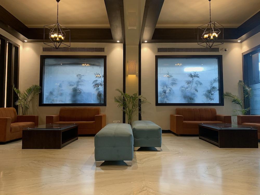 Royale Sarovar Portico Agra Agra  Eksteriør bilde