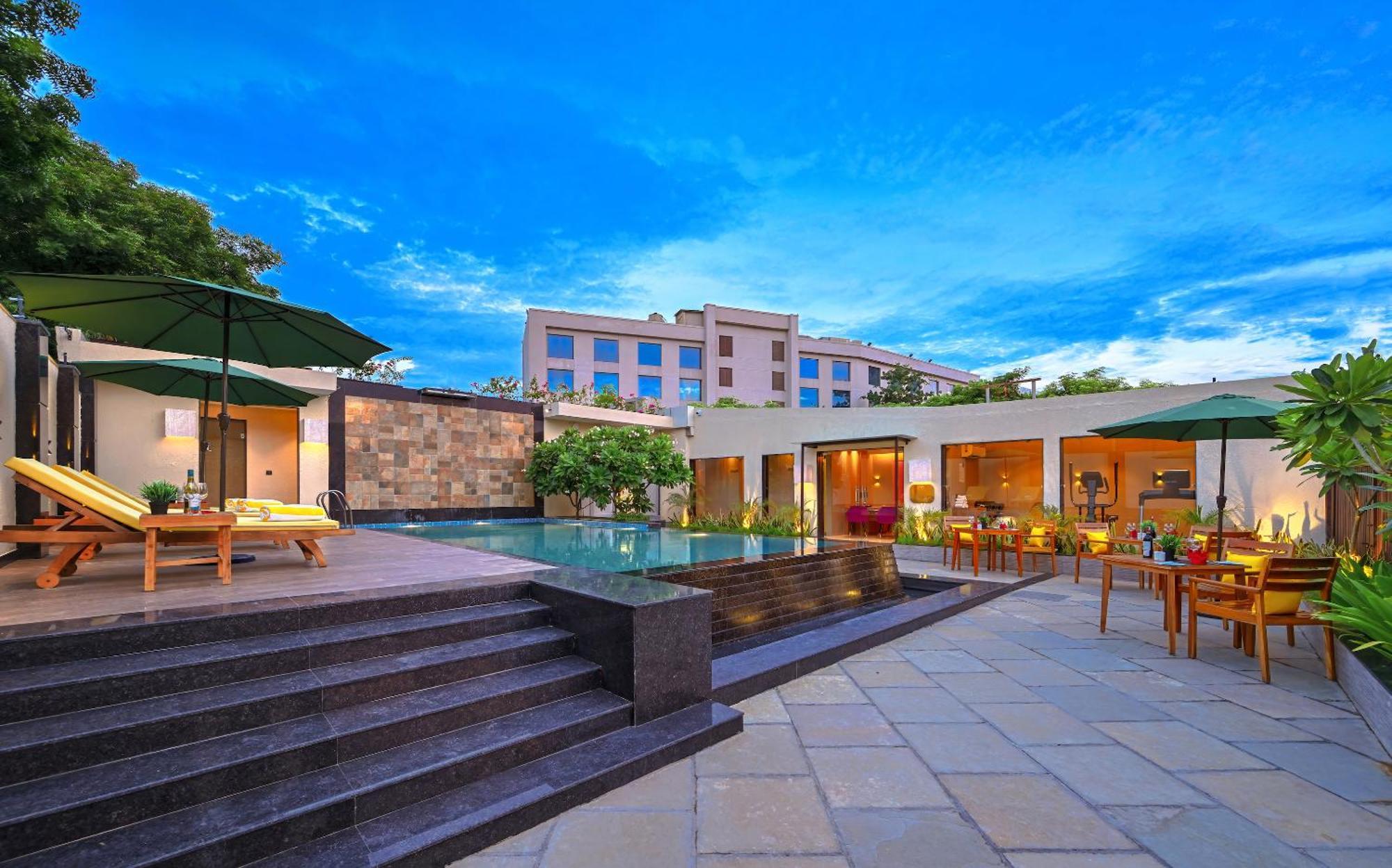 Royale Sarovar Portico Agra Agra  Eksteriør bilde