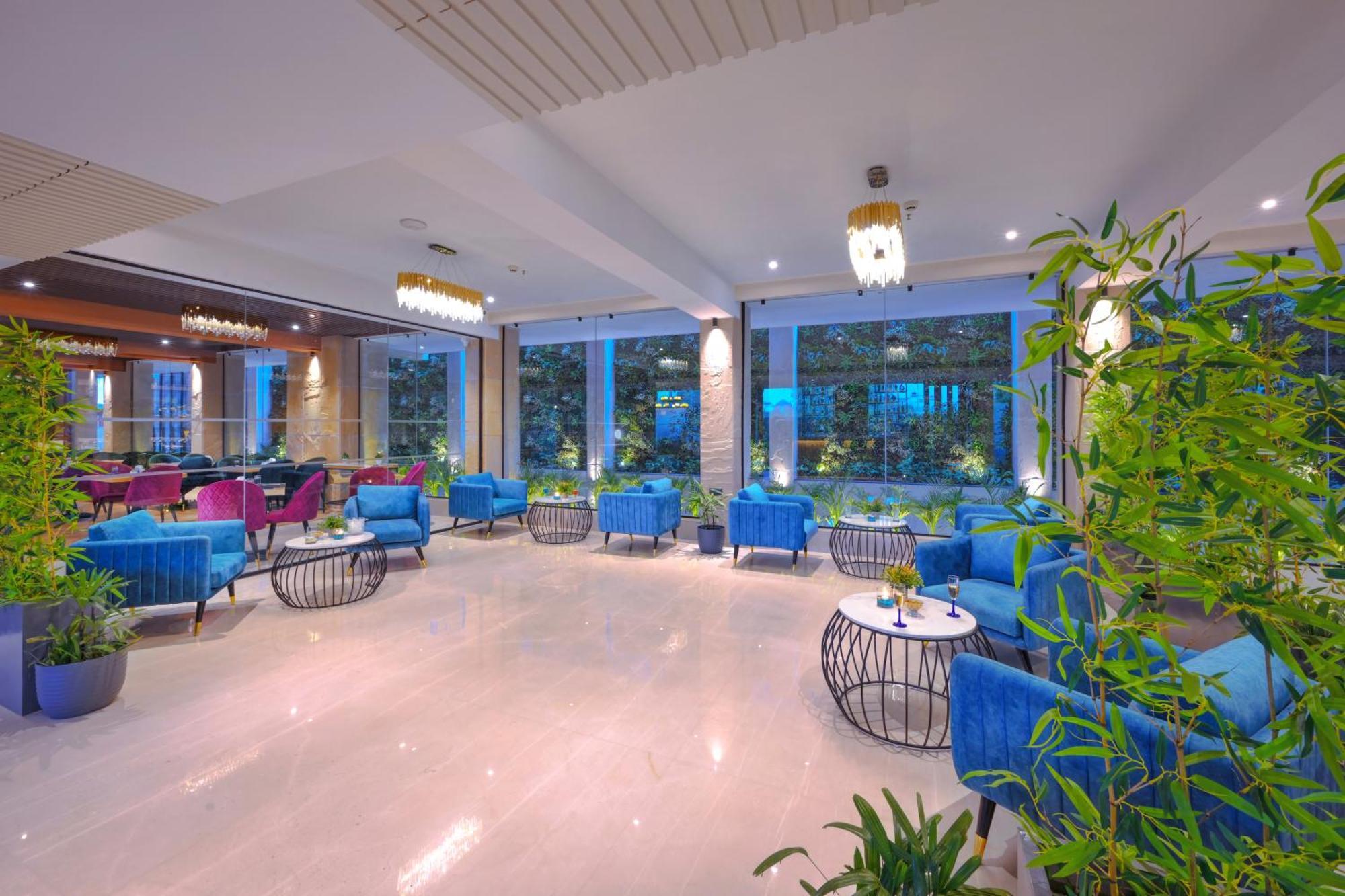 Royale Sarovar Portico Agra Agra  Eksteriør bilde