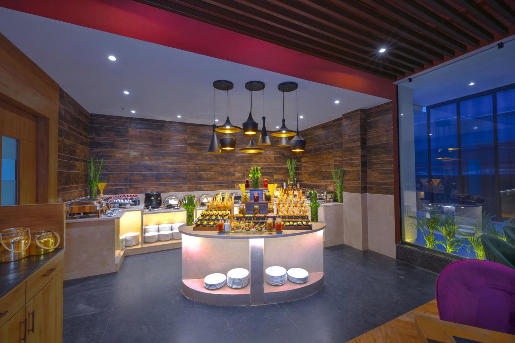Royale Sarovar Portico Agra Agra  Eksteriør bilde