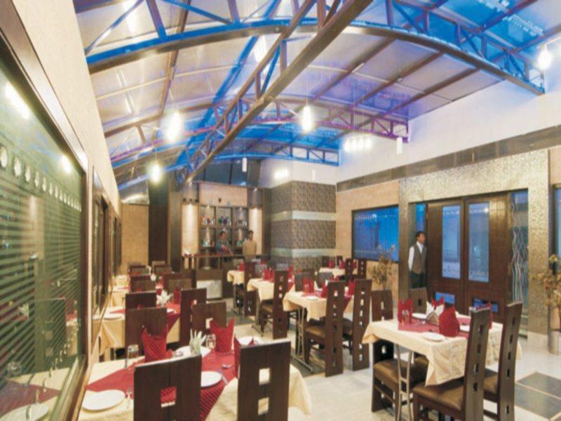 Royale Sarovar Portico Agra Agra  Eksteriør bilde