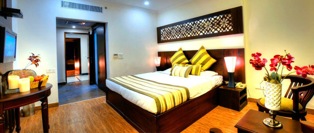 Royale Sarovar Portico Agra Agra  Eksteriør bilde